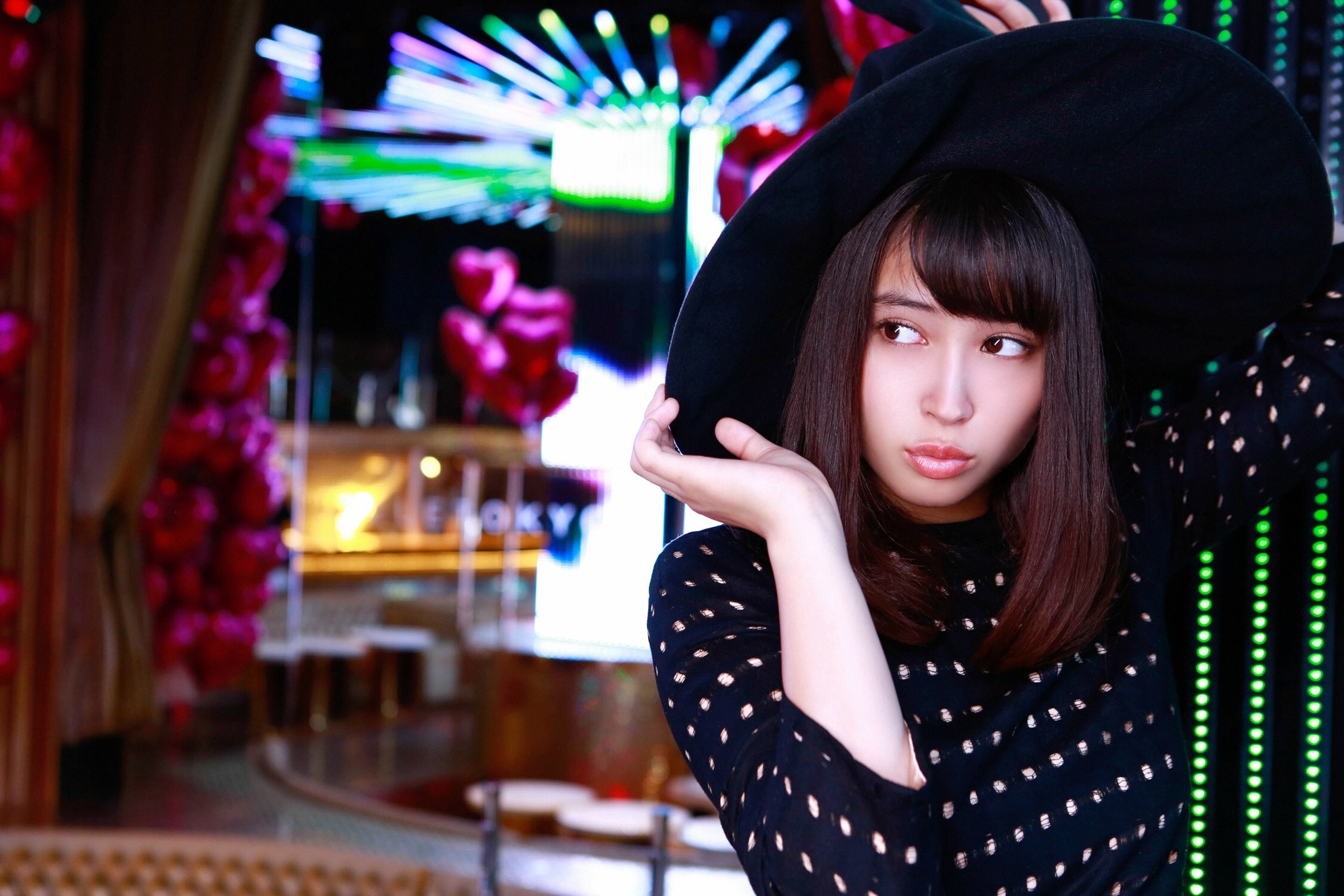 YS-Web-Vol.679Alice Hirose 広瀬アリス - ヒロインとパーティー!